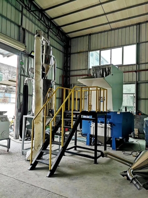 Máquina de reciclaje plástica de alta velocidad SKD-11 del granulador para el corte del defecto