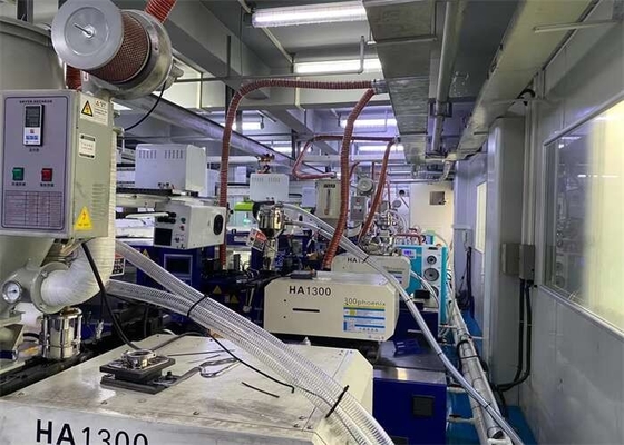 Cargador de tolva de material plástico PLA con ahorro de energía y buen efecto de secado