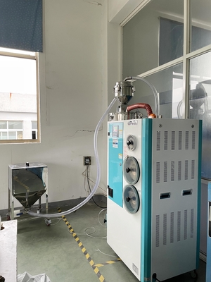 El tanque del compartimiento de almacenamiento de Silo de la resina plástica del SUS del espacio en blanco para los gránulos que almacenan OST-80