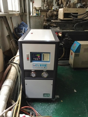 Refrigerador industrial refrigerado por agua central plástico OCM-10W para la refrigeración del molde