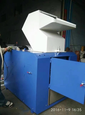 Velocidad rápida SKD-11 OG-30FS de la trituradora de la máquina plástica industrial central del granulador