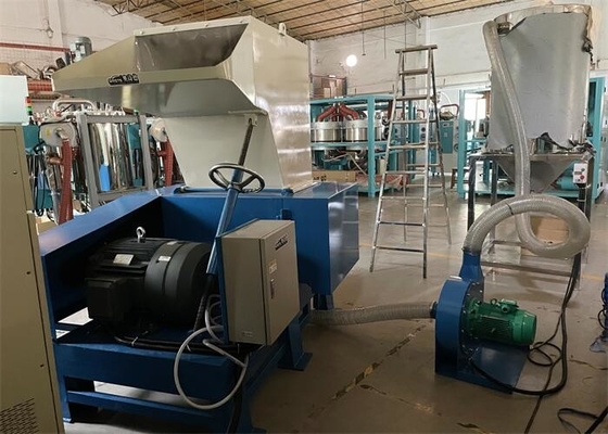 Máquina de alta velocidad central plástica de la trituradora del granulador 50 Kg/H - 500 Kg/H de la capacidad