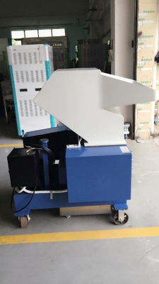 Máquina de alta velocidad OG-10FS Gray Color del pulverizador del granulador de los defectos plásticos 7.5KW