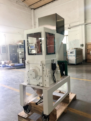 Amoladora de poca velocidad Crusher Granulator Industrial de OG-3LS para los defectos plásticos de los rabos de colada