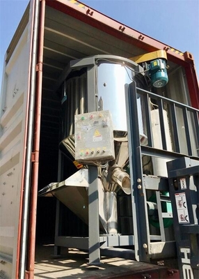 Máquina OVM-2000 de acero inoxidable de Gray Vertical Plastic Granules Mixer