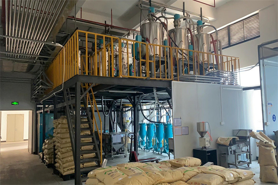 La mezcla de sequía centralizó la fase de alimentación 380V de System 3 para la inyección plástica OMCS