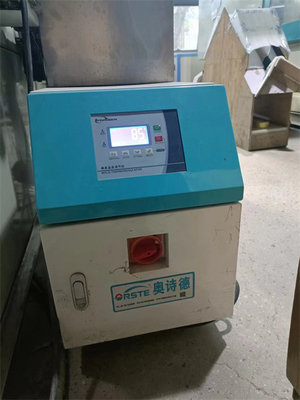 Controlador de temperatura de molde de tubo de cobre 50-180 grados C con 1-5 HP de potencia de enfriamiento y potencia de bomba